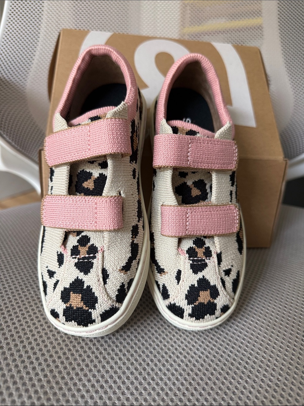 NEW Rothy's Kids Strap Sneaker - 12 - Cat Blush